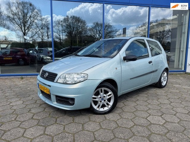 Fiat Punto 1.2-16V Dynamic APK - NAP - Elek. Ramen, Auto's, Voorwielaandrijving, Stof, Gebruikt, 400 kg