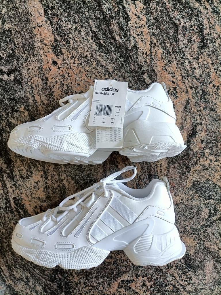 nieuwe  schoenen Adidas maat 39, Ophalen of Verzenden, Nieuw, Wit, Sneakers of Gympen