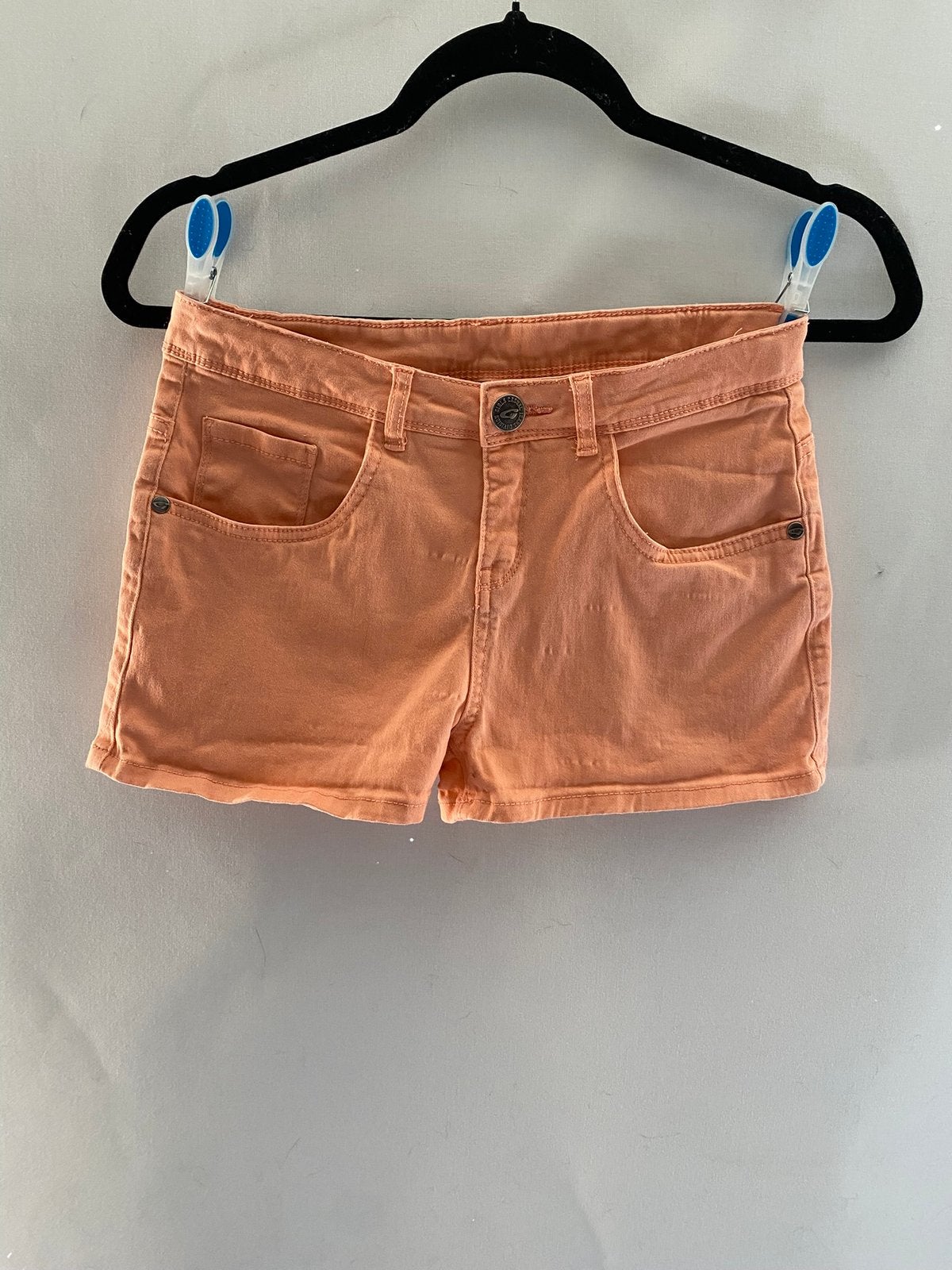 Zalmroze short maat 158 / XS – Stretch katoen – Zomer, Kinderen en Baby's, Kinderkleding | Maat 158, Ophalen of Verzenden, Zo goed als nieuw
