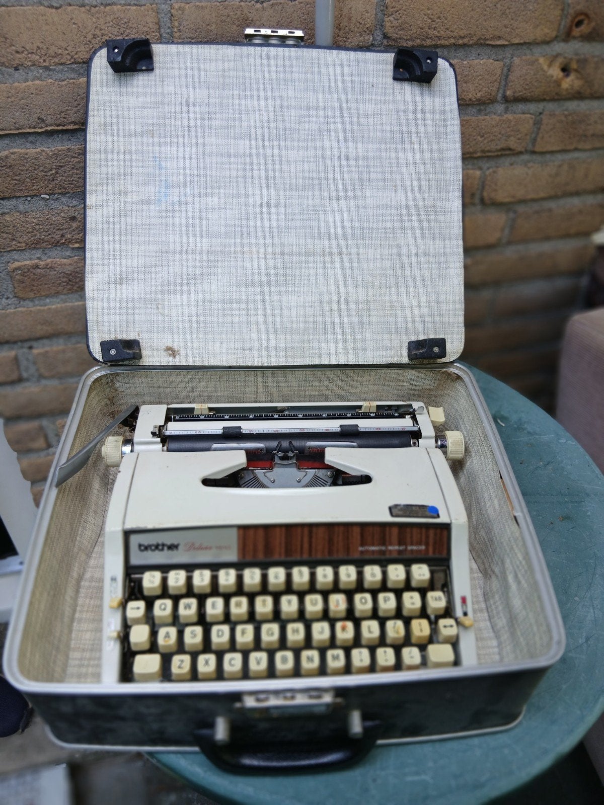 Typ machine jaren 60a70brother de luxe1510 originele koffer., Diversen, Typemachines, Ophalen