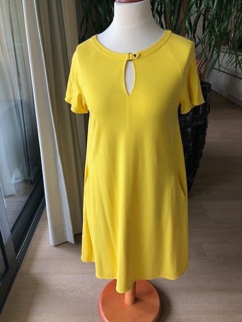 Exclusieve Marccain gele tricot zomerjurk maat 4 (38/40), Verzenden, Geel, Maat 42/44 (L), Zo goed als nieuw