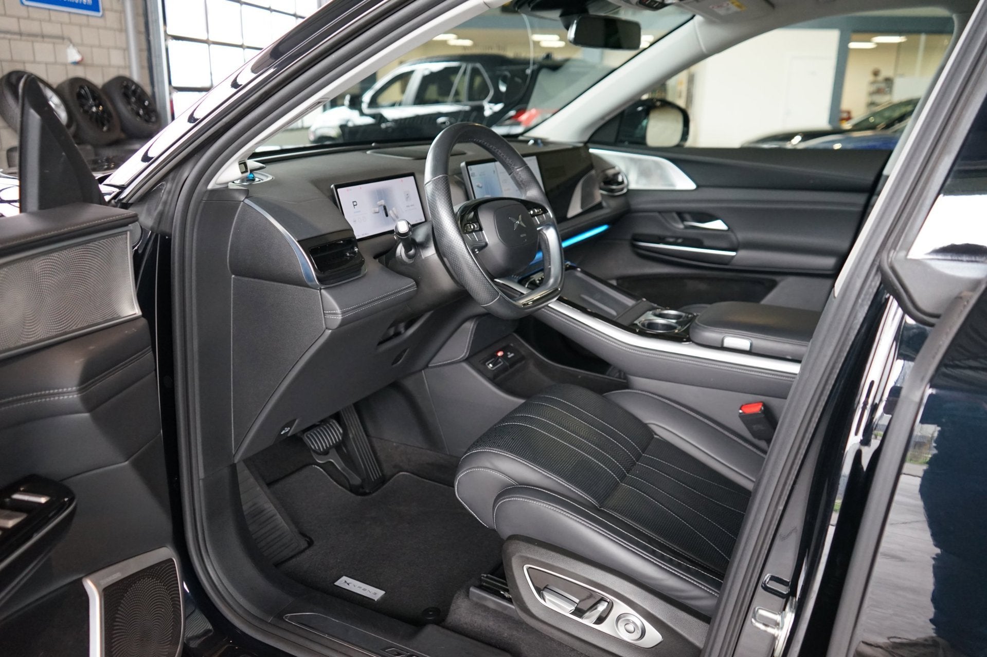 Xpeng G9 RWD Long Range 98 kWh NL AUTO NAP | EERSTE EIGENAAR, Auto's, Automaat, Dealer onderhouden, Gebruikt, 110 €/maand