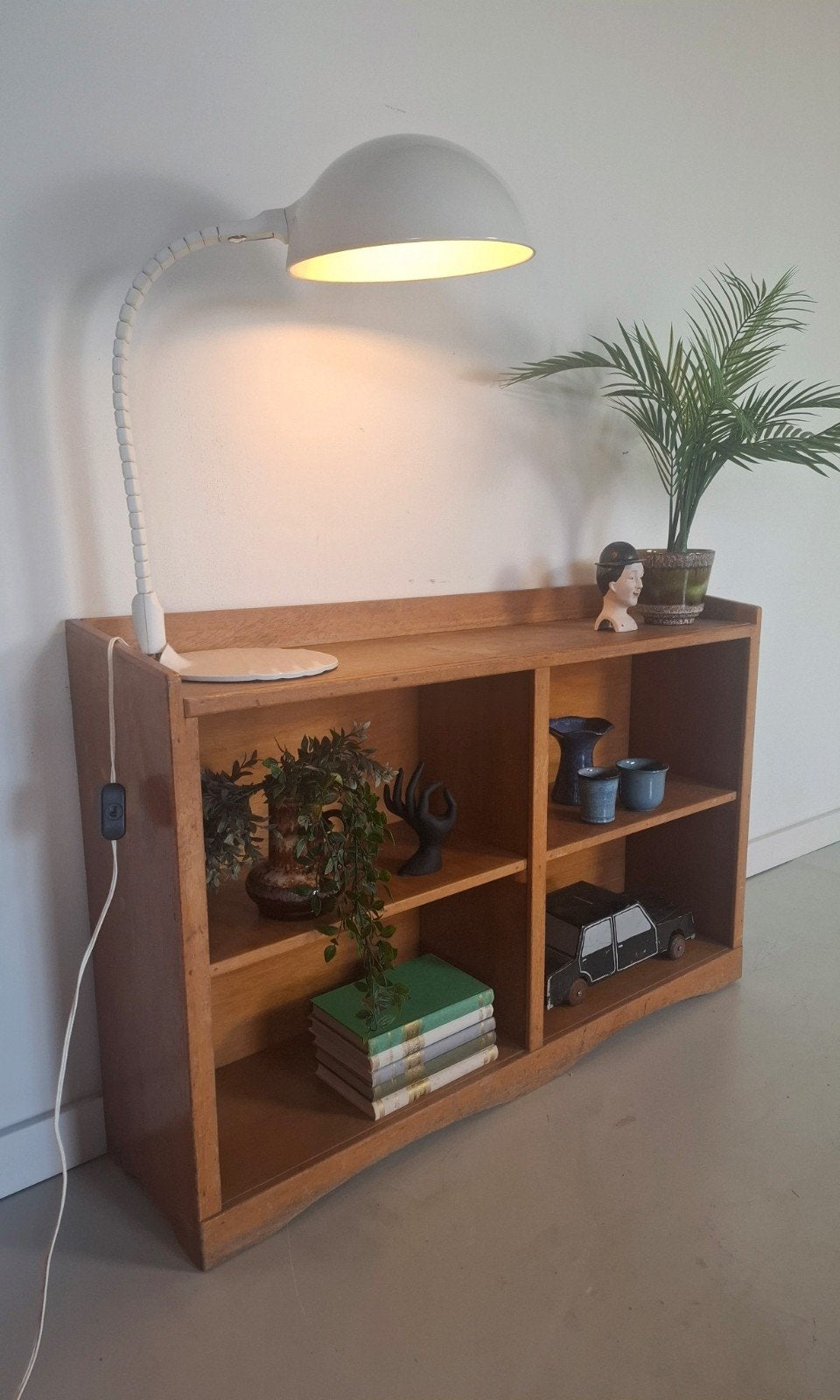 vintage boekenkast schoolkast roomdivider midcentury design, Ophalen of Verzenden, 25 tot 50 cm, 50 tot 100 cm