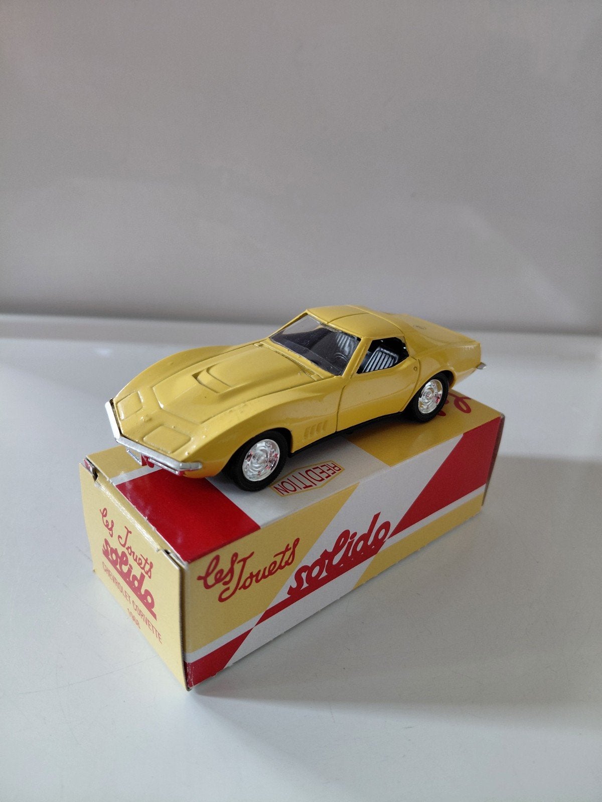 Chevrolet Corvette  1968, Ophalen of Verzenden, Zo goed als nieuw, Auto, Solido