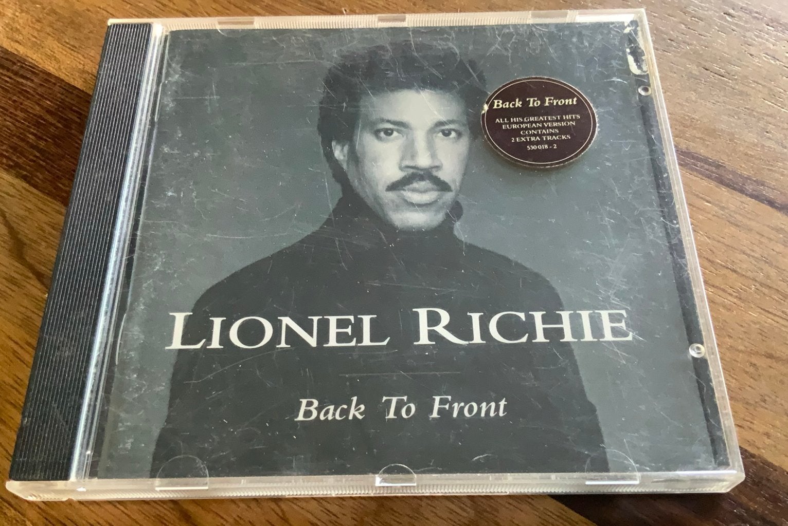 CD LIONEL RICHIE BACK TO FRONT 1992 MOTOWN EU 2 BONUS TRACKS, Gebruikt, Verzenden, Inclusief boekje, Soul