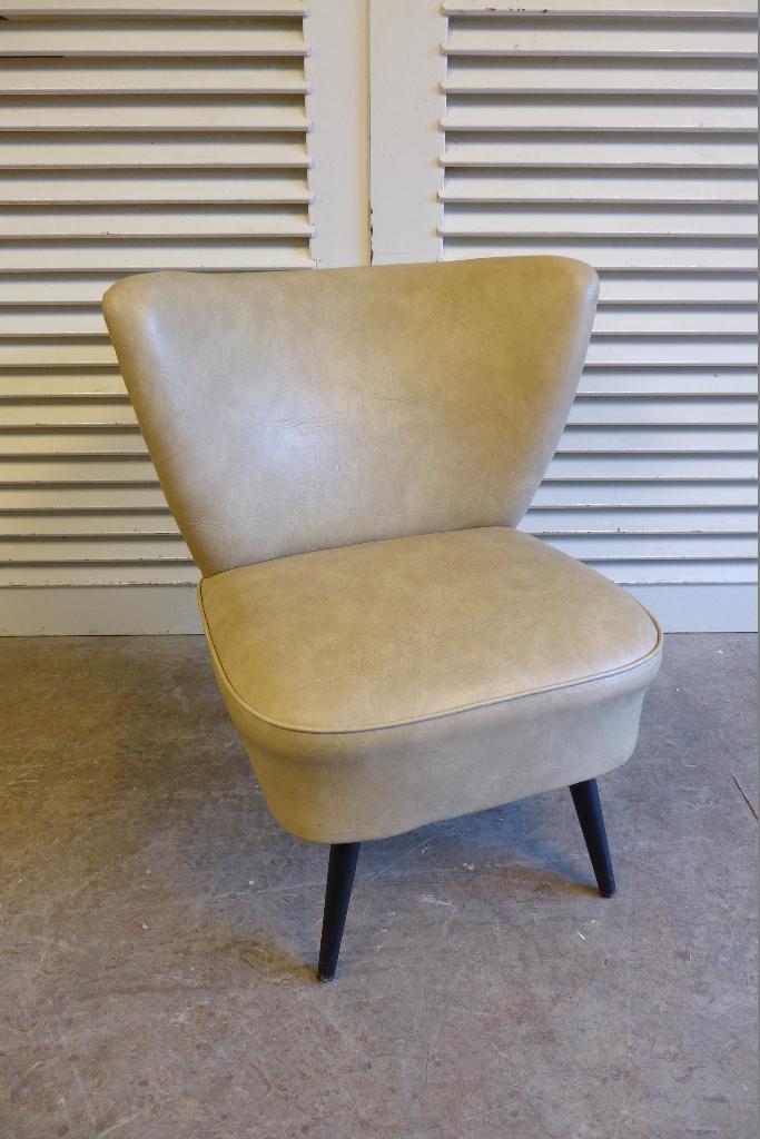 Mooi vintage retro club stoeltje fauteuil, Minder dan 50 cm, Minder dan 75 cm, Onbekend, Zo goed als nieuw