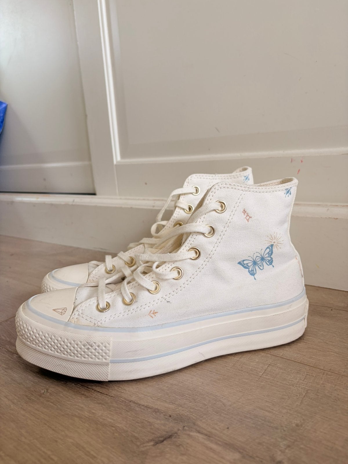 Converse sneakers dames maat 37, Wit, Ophalen of Verzenden, Sneakers of Gympen, Zo goed als nieuw