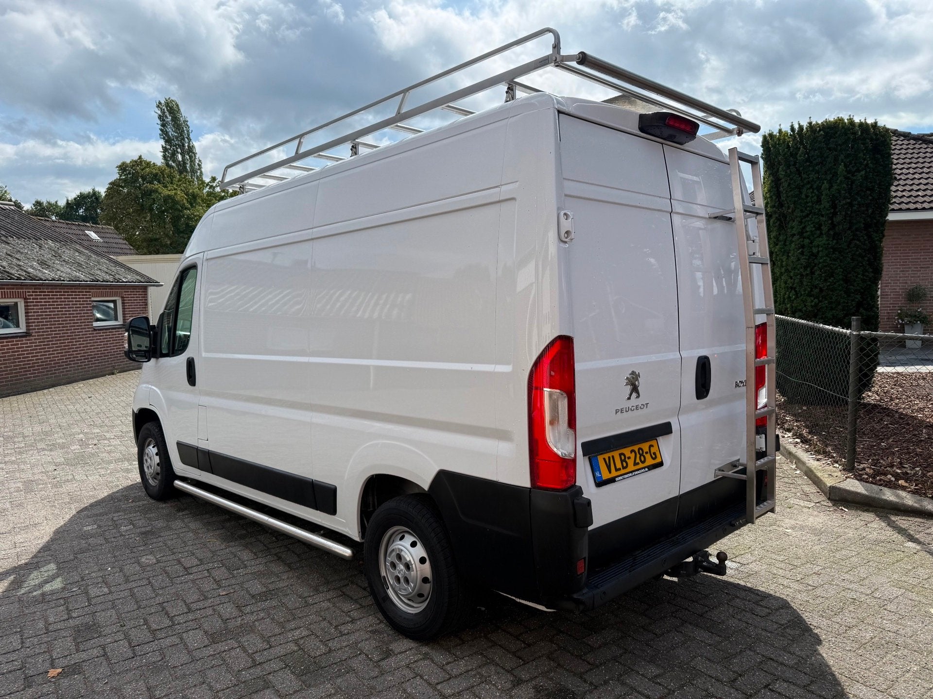 Peugeot Boxer 333 2.2 BlueHDi 140PK L2H2 Camera euro 6 3-zit, Voorwielaandrijving, Gebruikt, Euro 6, 4 cilinders