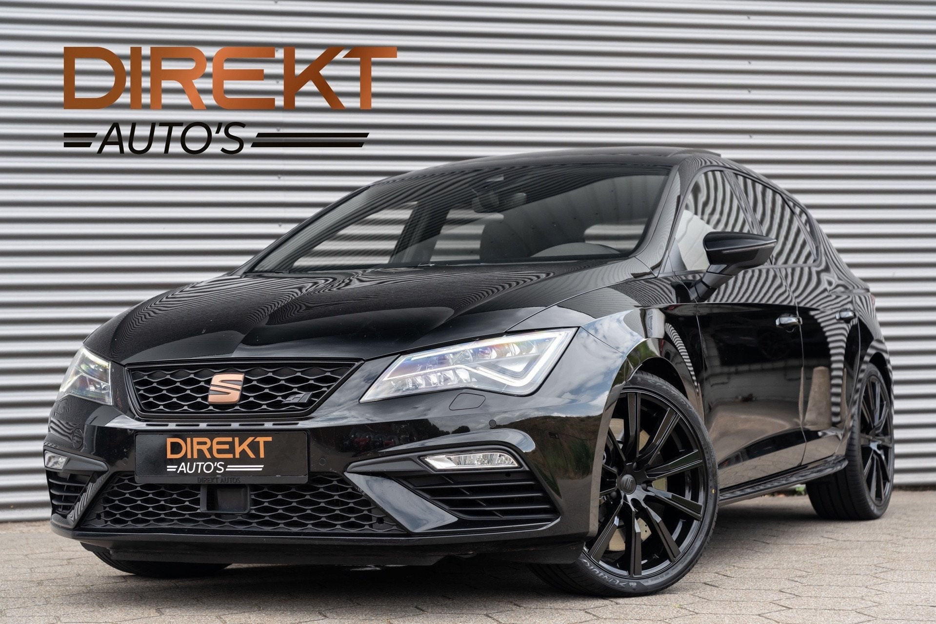 SEAT Leon 2.0 TSI CUPRA PERFORMANCE PANO BEATS BREMBO CAMERA, 15 km/l, Gebruikt, Zwart, 4 cilinders