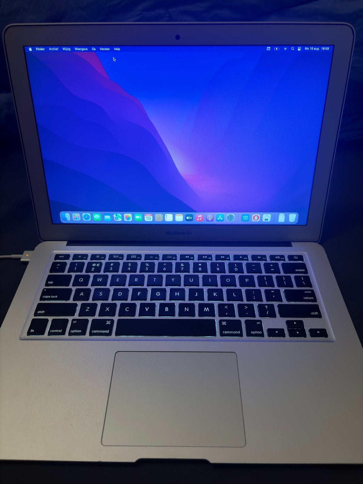 MacBook Air 13-inch, 2017, Gebruikt, 256 GB, 2 tot 3 Ghz, Qwerty