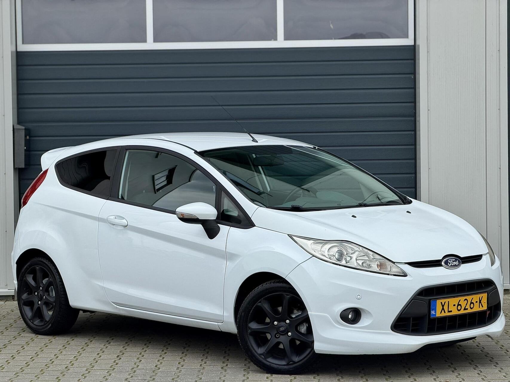 Ford Fiesta 1.6 Sport 120PK+ ST-Line / Clima / Luxe