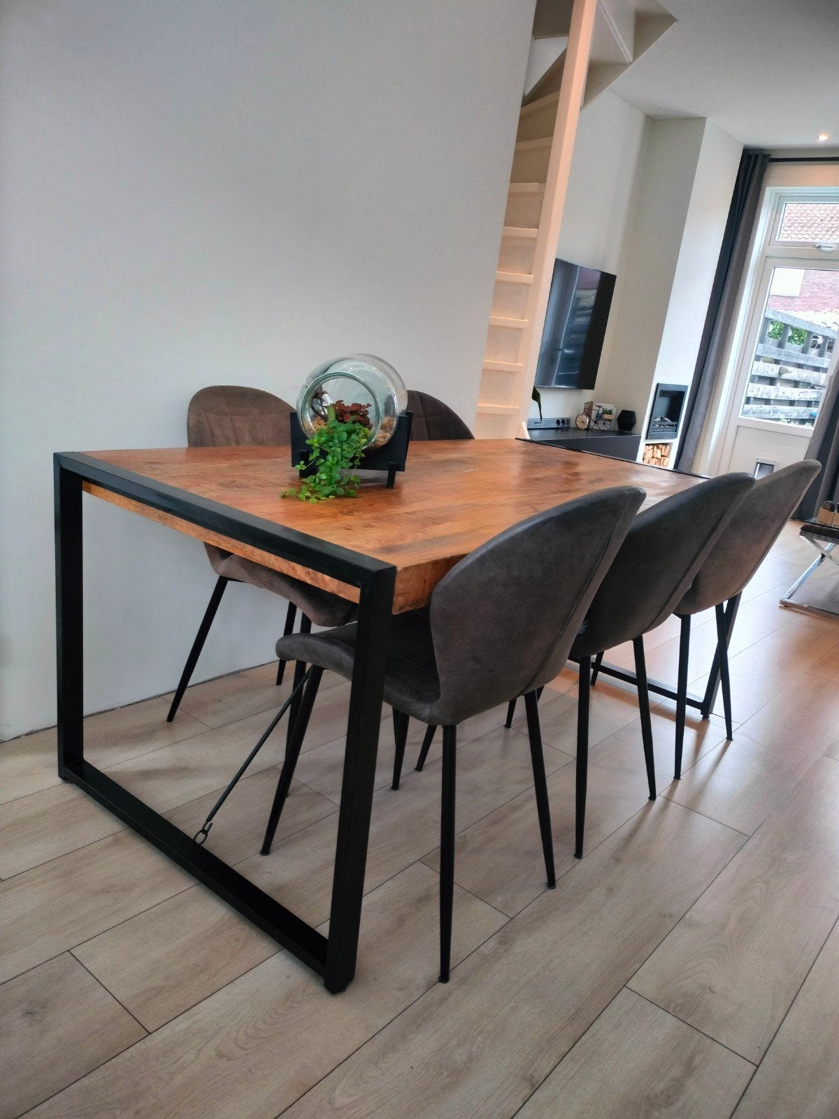Eettafel Mangohout, Ophalen, Gebruikt, 50 tot 100 cm, Vijf personen of meer