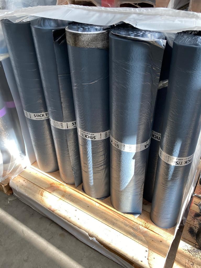 Zelfklevende dakbedekking Dakleer Bitumen, Doe-het-zelf en Verbouw, Dakpannen en Dakbedekking, Ophalen, Overige materialen, Zwart