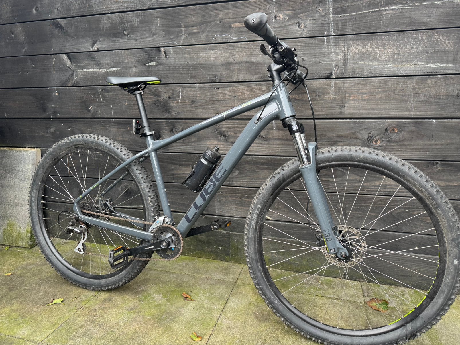 Zeer nette Cube mountainbike te koop