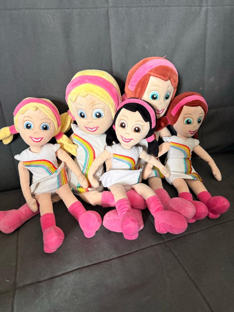 Set van 5 Pluchen K3 Poppen met Regenboogjurkjes, Ophalen, Zo goed als nieuw