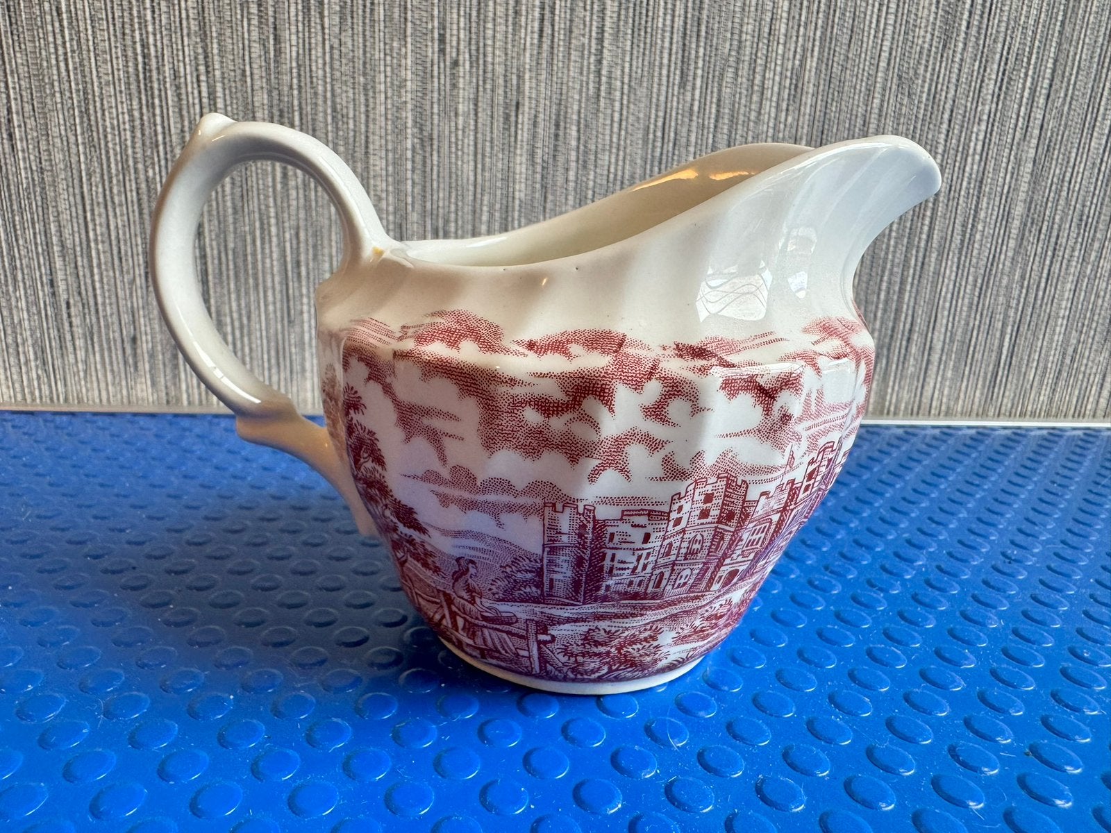 Engels melkkannetje, Hostess Tableware "Olde Country Castles, Ophalen of Verzenden