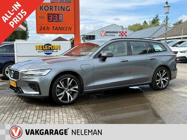 VOLVO V60 T8 390pk AWD PANORAMA R DESIGN TREKHAAK, Auto's, Automaat, 12 maanden, Gebruikt, Euro 6