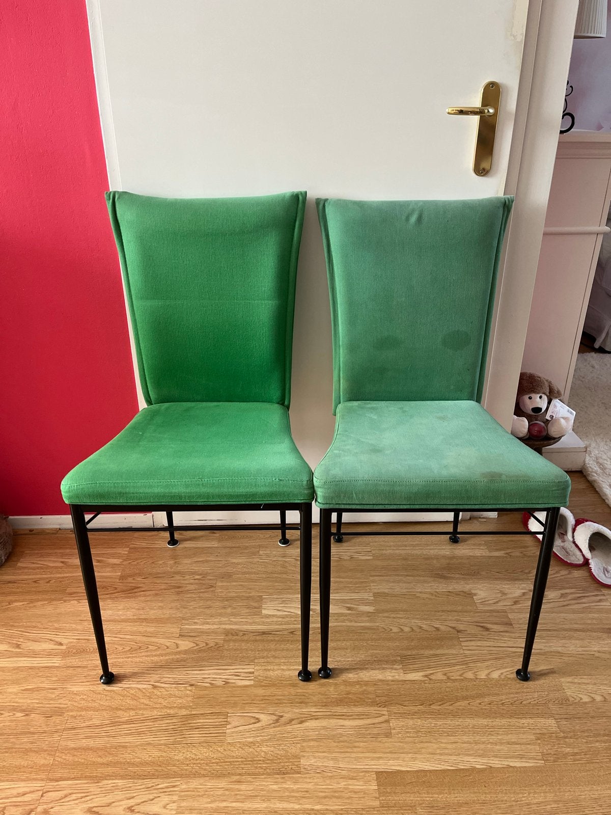 GRATIS Set van 2 Groene Eetkamerstoelen - Modern Design, Huis en Inrichting, Stoelen, Ophalen, Gebruikt, Twee, Overige kleuren
