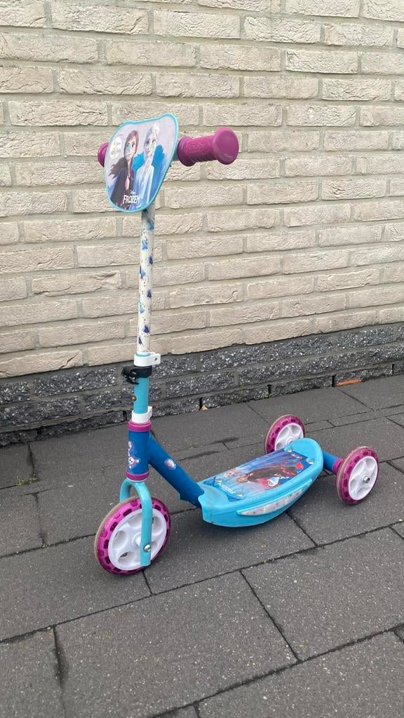 Frozen 3-wiel step voor kinderen - Blauw/Roze, Fietsen en Brommers, Steps, Ophalen, Zo goed als nieuw, Gewone step