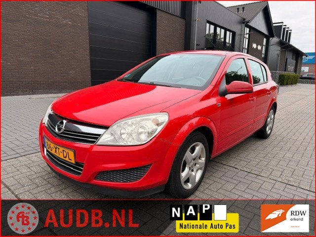 Opel Astra 1.4 Business| 5 DEURS| AIRCO| NWE.APK|CRUISE CONT, Auto's, Gebruikt, 4 cilinders, 49 €/maand, Bedrijf