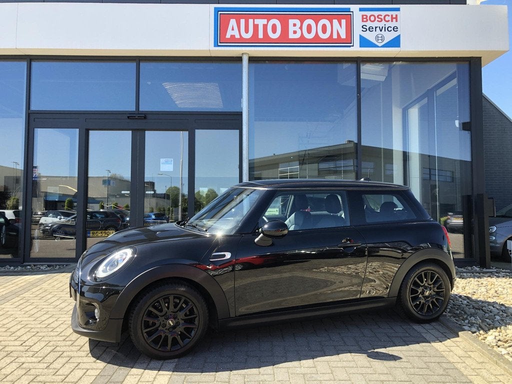 MINI 3-Deurs 1.5 136PK BLACK-BLACK-BLACK : NAVI/LEER/LED/PDC, Auto's, Mini, Bedrijf, Te koop, Overige modellen, ABS, Airbags, Airconditioning