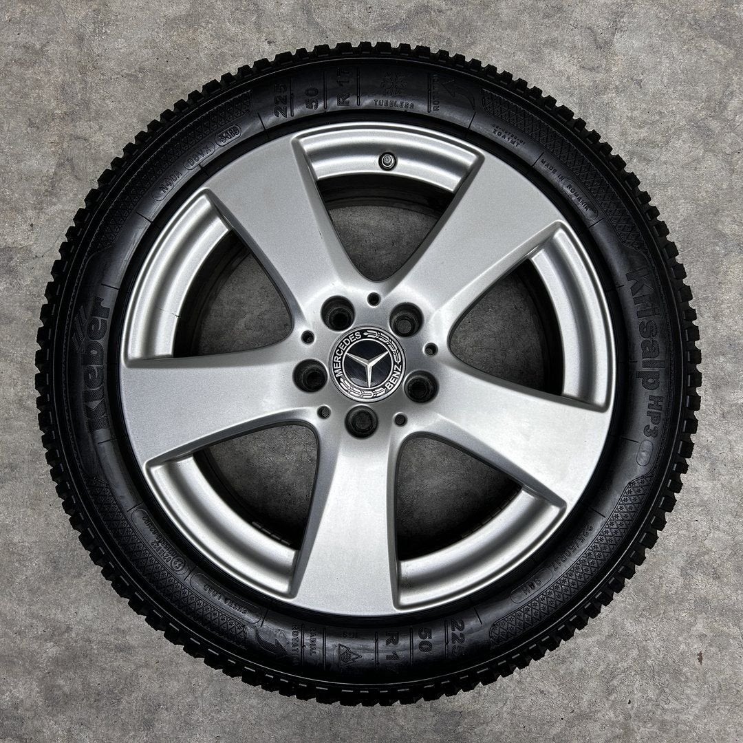 17 inch originele velgen + winterbanden Mercedes C klasse W2, Gebruikt, -, -, Banden en Velgen