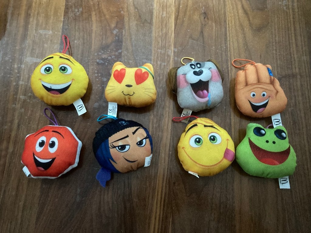 Emoiji film knuffel set 8 stuks happy meal mcdonalds!, Overige merken, Overige karakters, Overige typen, Ophalen of Verzenden
