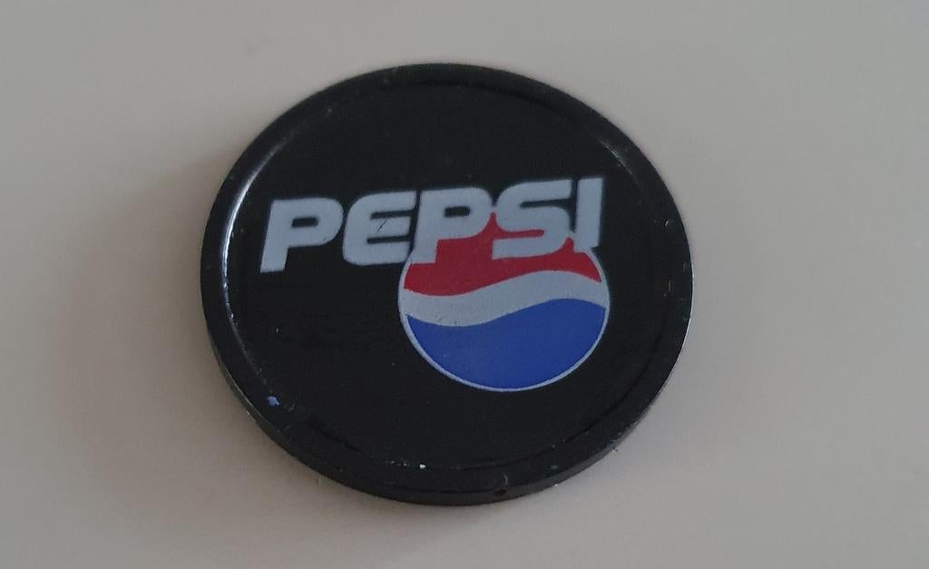 Pepsi kunststof munt, doorsnee  3 cm, Ophalen of Verzenden