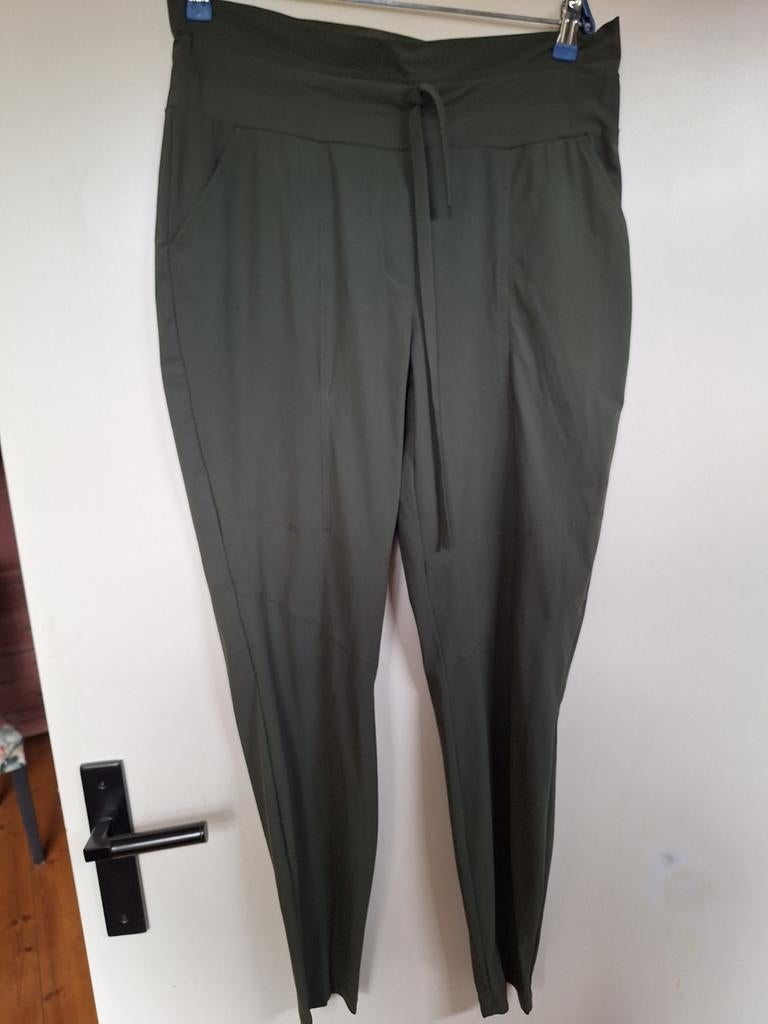 Broek legging legergroen maat l studio anneloes travelstof, Maat 42/44 (L), Ophalen of Verzenden, Lang, Gedragen