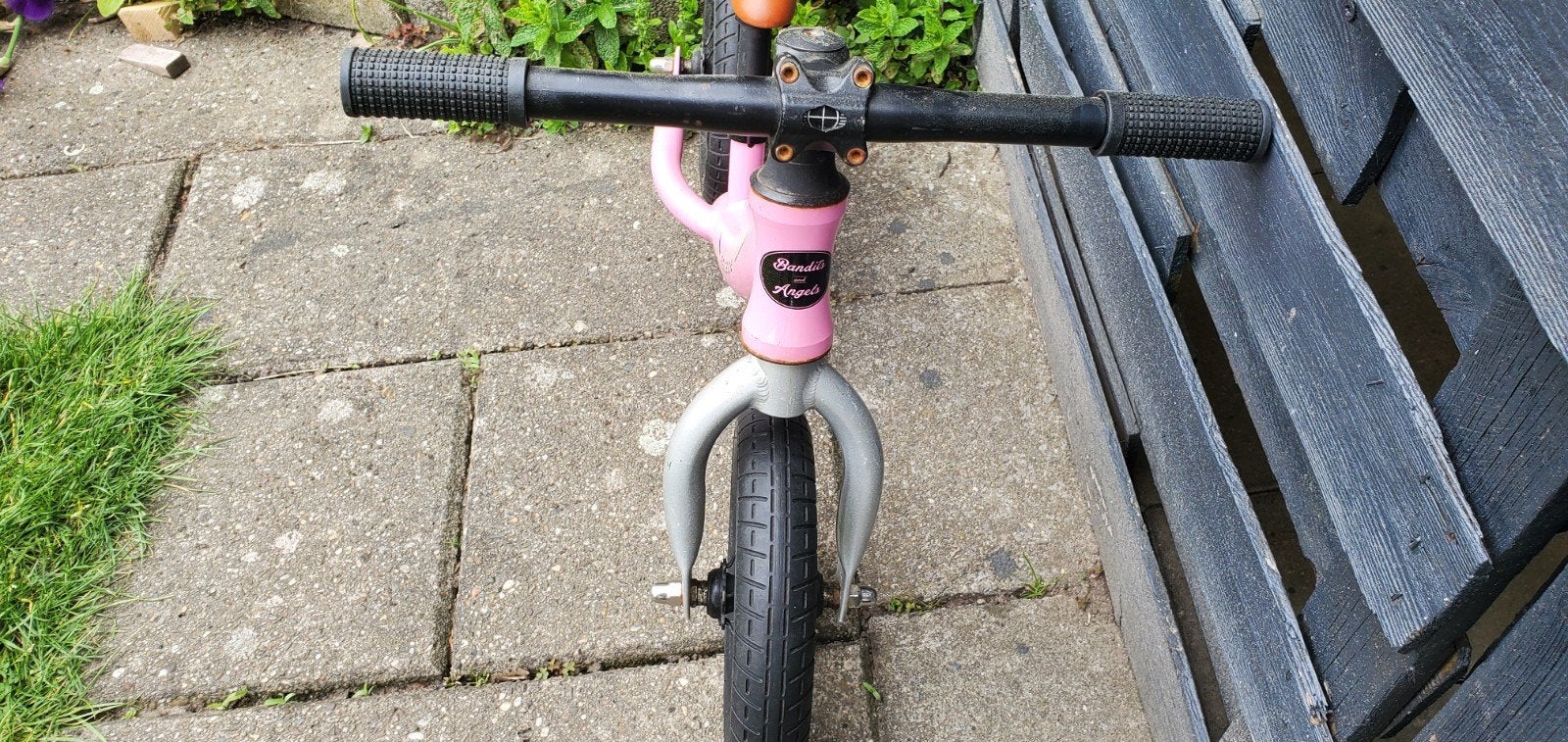 Loopfiets merk Escape 10 inch wielen.
Pas nieuwe handvatten, Ophalen of Verzenden, Nieuw, Loopfiets