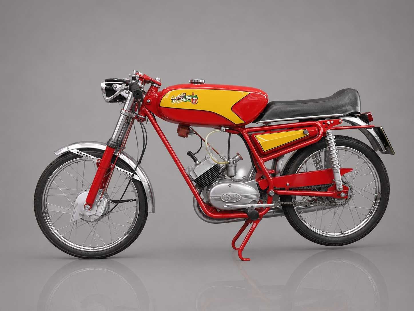 1960 Giulietta Super Sport 50cc | Italian Classic Moped, Auto's, Oldtimers, Overige merken, Overige carrosserieën, Overige brandstoffen