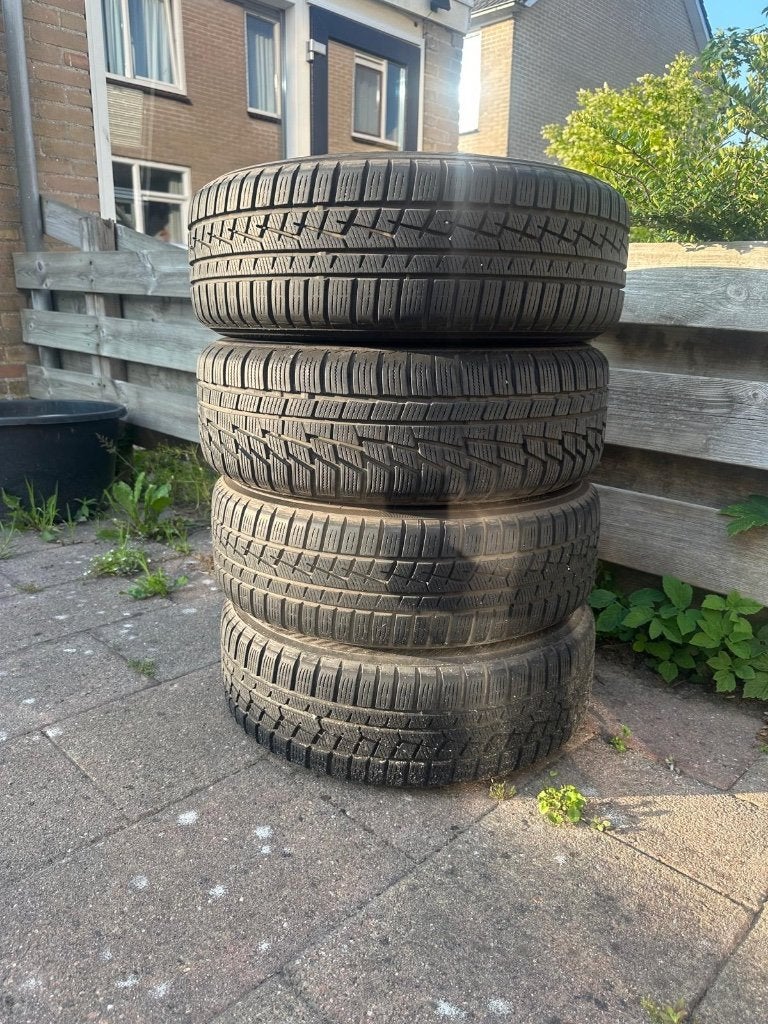 Set van 4 Yokohama winterbanden op stalen velgen, Ophalen, Gebruikt, 15 inch, Banden en Velgen