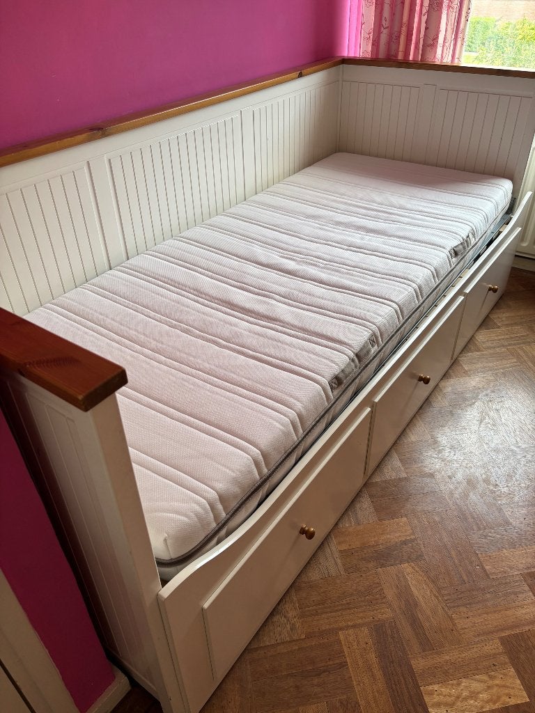 IKEA Hermes Bed pull out 2 person, Ophalen, Eenpersoons, Wit, Zo goed als nieuw