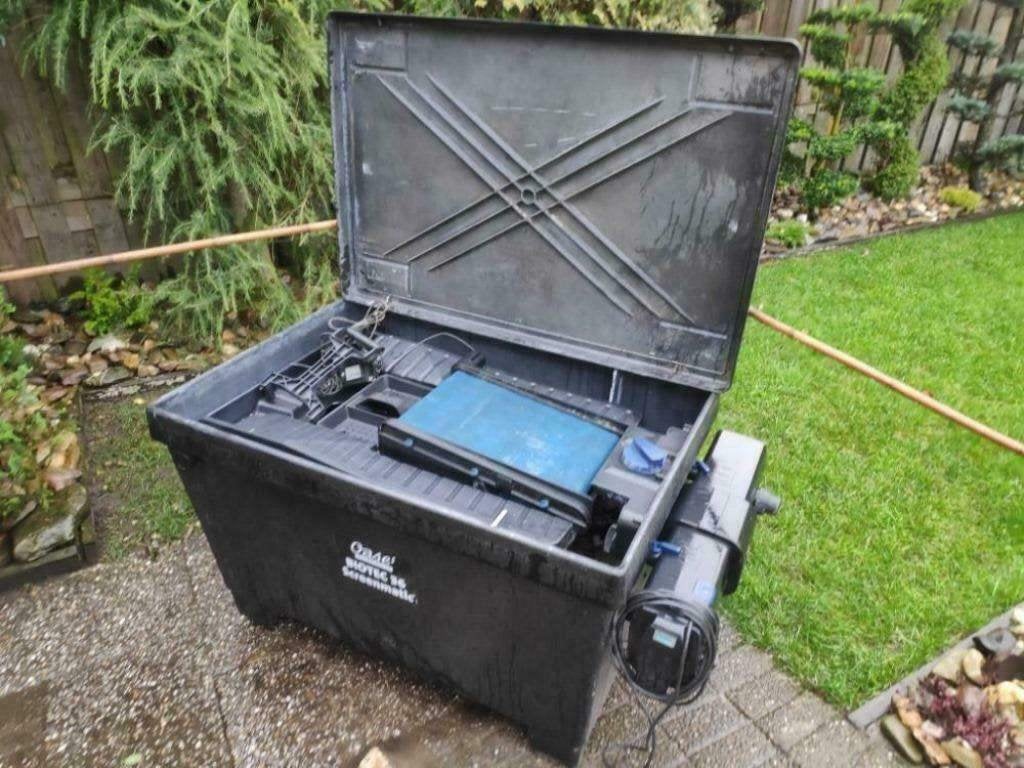 Hele mooie Oase bandfilter  met oase bitron uv, Ophalen, Gebruikt, Vijverfilter