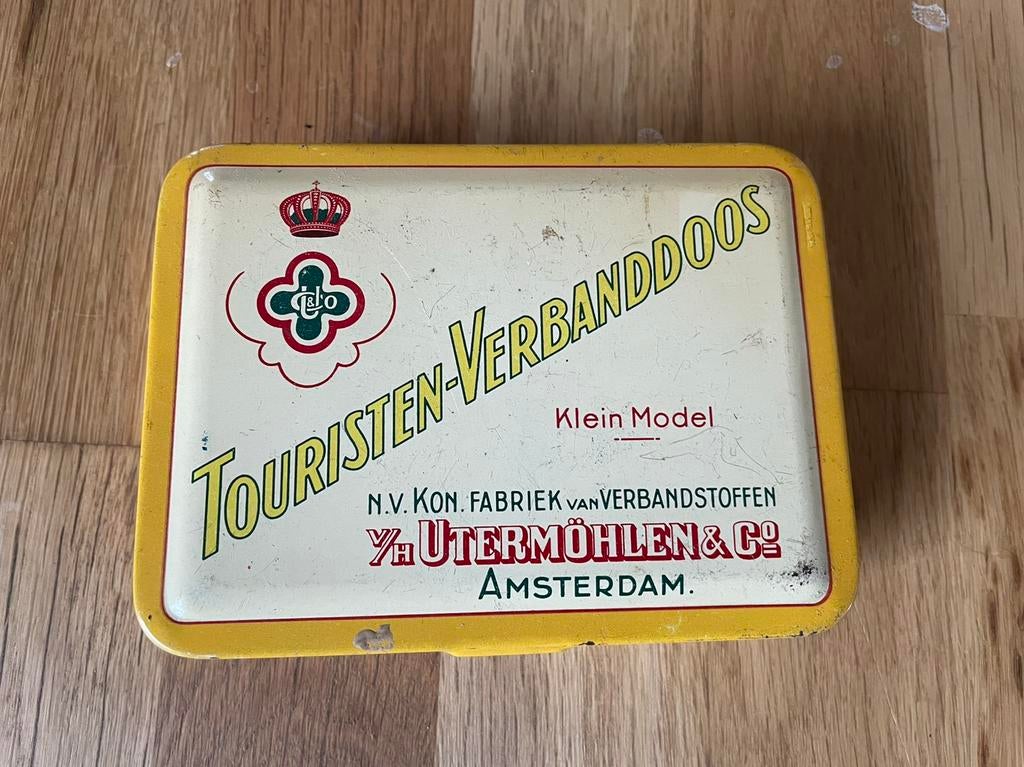 Oud klein verbandtrommel, Verzamelen, Blikken, Ophalen of Verzenden, Zo goed als nieuw, Overige