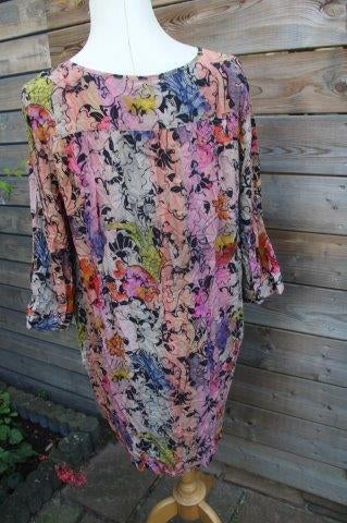 Jurk gekleurd Paul Smith mt L Vaste Prijs OPRUIMING, Paul Smith, Overige kleuren, Verzenden, Maat 42/44 (L)