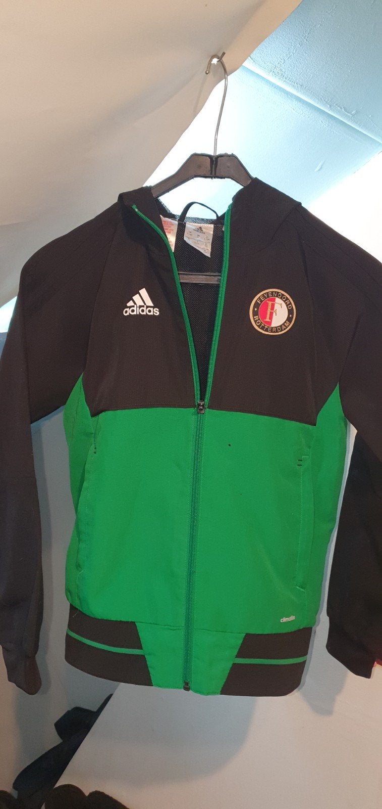 Trainingspak feyenoord Groen/zwart. maat 140, Zwart, Overige maten, Ophalen of Verzenden, Zo goed als nieuw