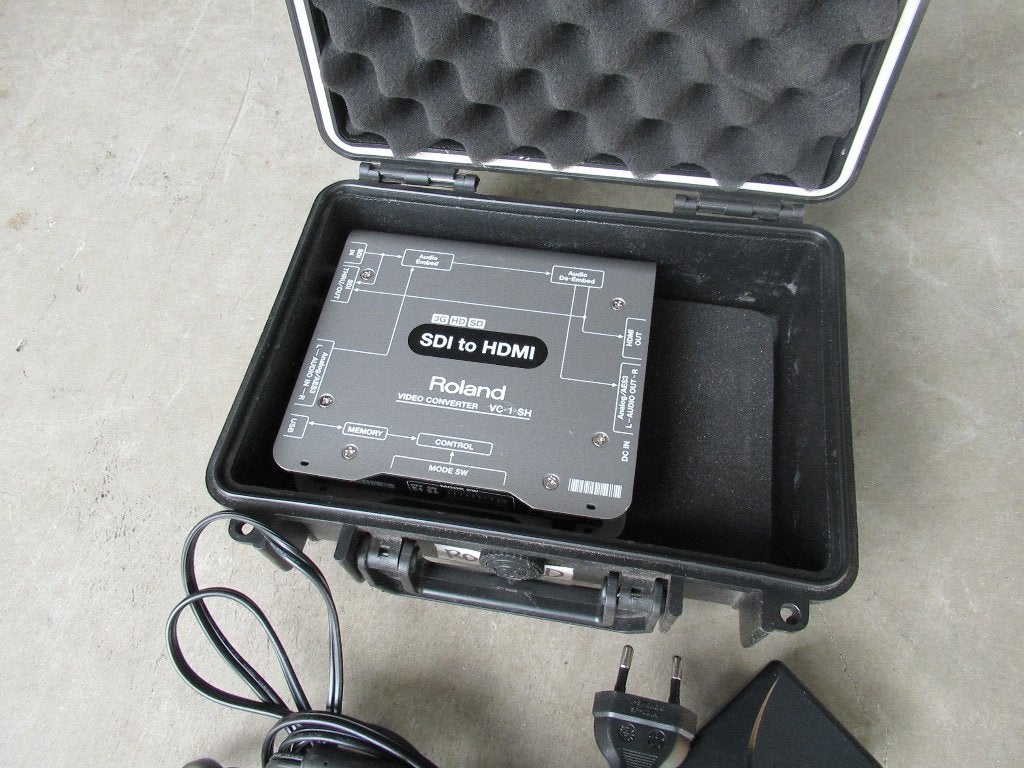 15300 1x roland sdi naar hdmi vc-1-sh., Muziek en Instrumenten, Gebruikt, Ophalen of Verzenden, Roland