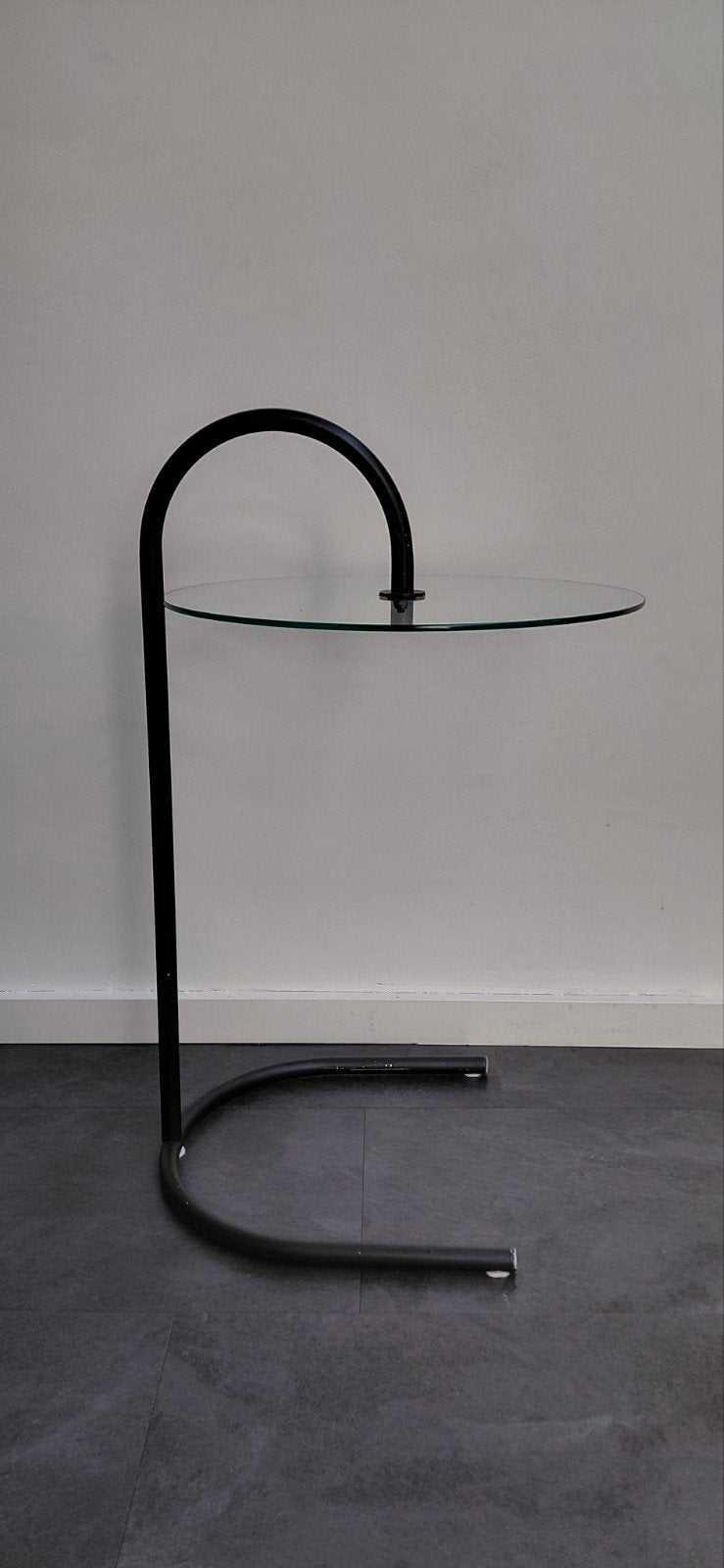IKEA Glazen Bijzettafel / Laptoptafel (Zwart Frame), Minder dan 55 cm, Rond, Glas, Ophalen
