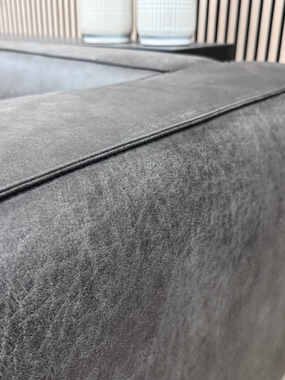 ZGAN WOOOD Bean Hoekbank Microleer - Antracietgrijs -302x175, Hoekbank, 300 cm of meer, Ophalen of Verzenden, Zo goed als nieuw