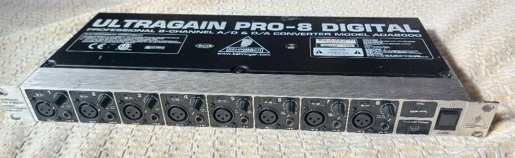 Behringer ultragain pro-8 digital ada8000, Ophalen of Verzenden, Gebruikt, 5 tot 10 kanalen, Microfooningang