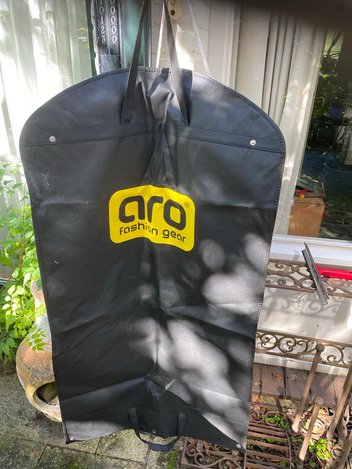 4 Nieuwe Kledinghoezen (112 cm) van Aro & Piet Zoomers, Ophalen of Verzenden, Nieuw, Kunststof, Volwassenen
