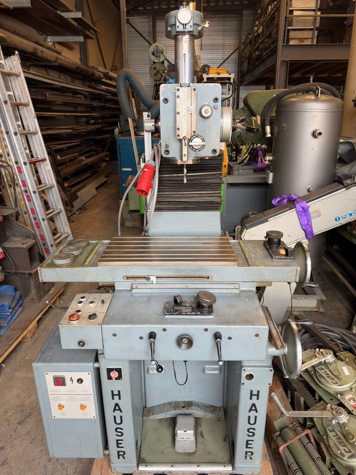 Hauser precisie boor/frees machine, Ophalen, Overige typen, Q, Q