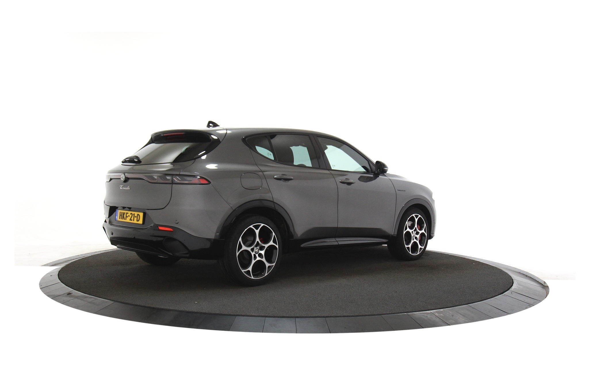 Alfa Romeo Tonale 1.5T Hybrid Veloce, Gebruikt, Euro 6, 4 cilinders, 700 kg