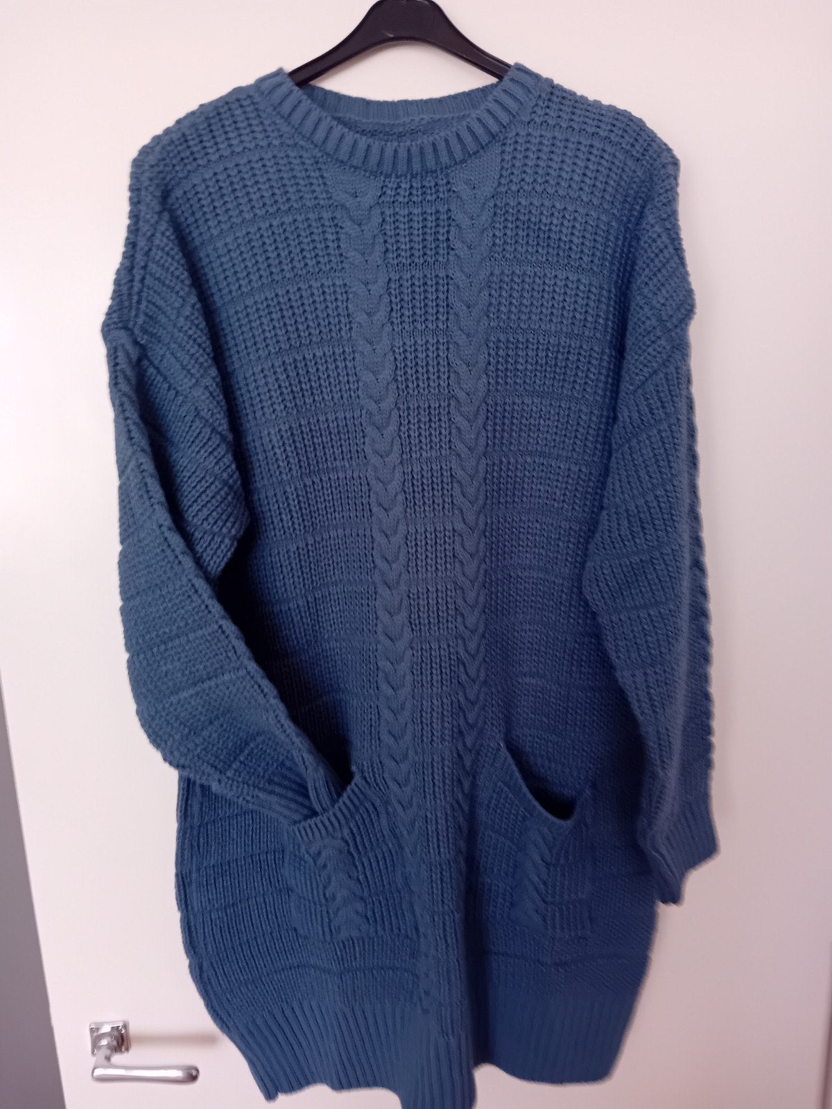 Nieuw: tealblauwe gebreide trui-jurk – maat 48/50, Ophalen of Verzenden, Nieuw, Blauw, Trui of Vest