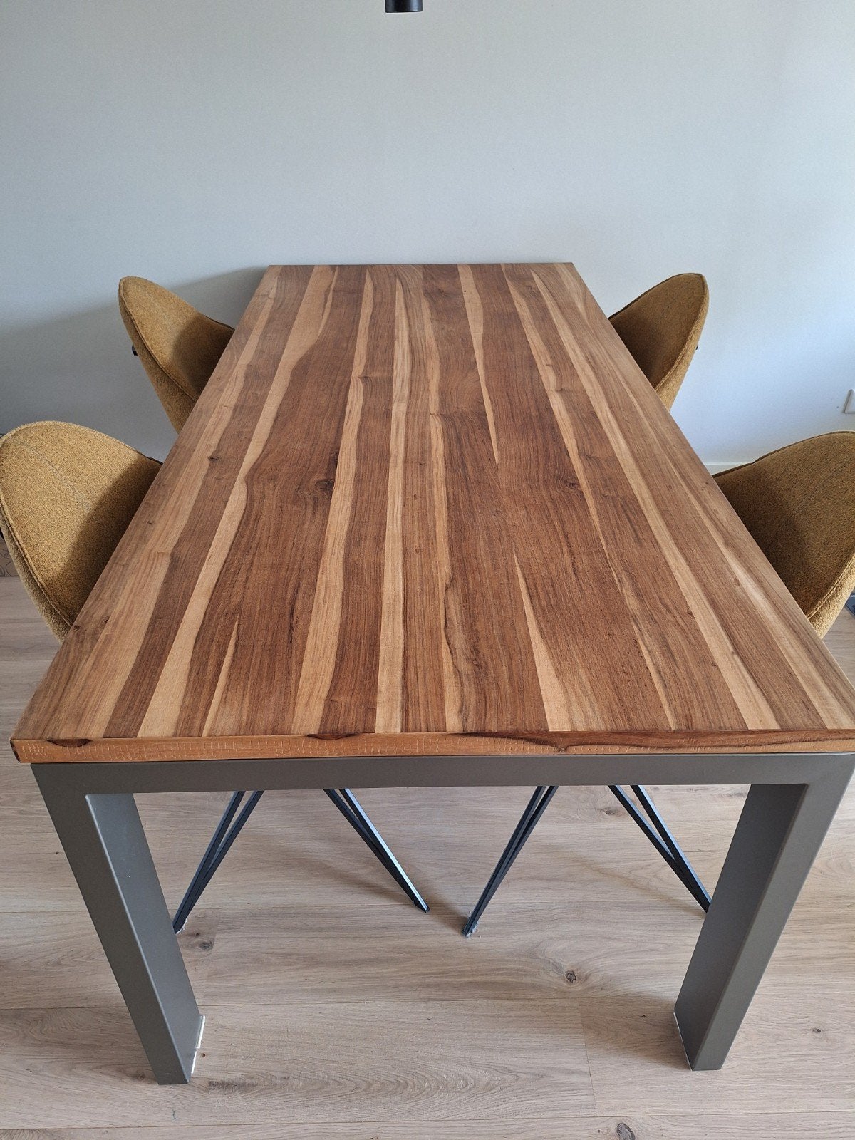 XOOON Piura eettafel 190 x 90, Huis en Inrichting, Tafels | Eettafels, Ophalen, 50 tot 100 cm, Zo goed als nieuw, Vijf personen of meer