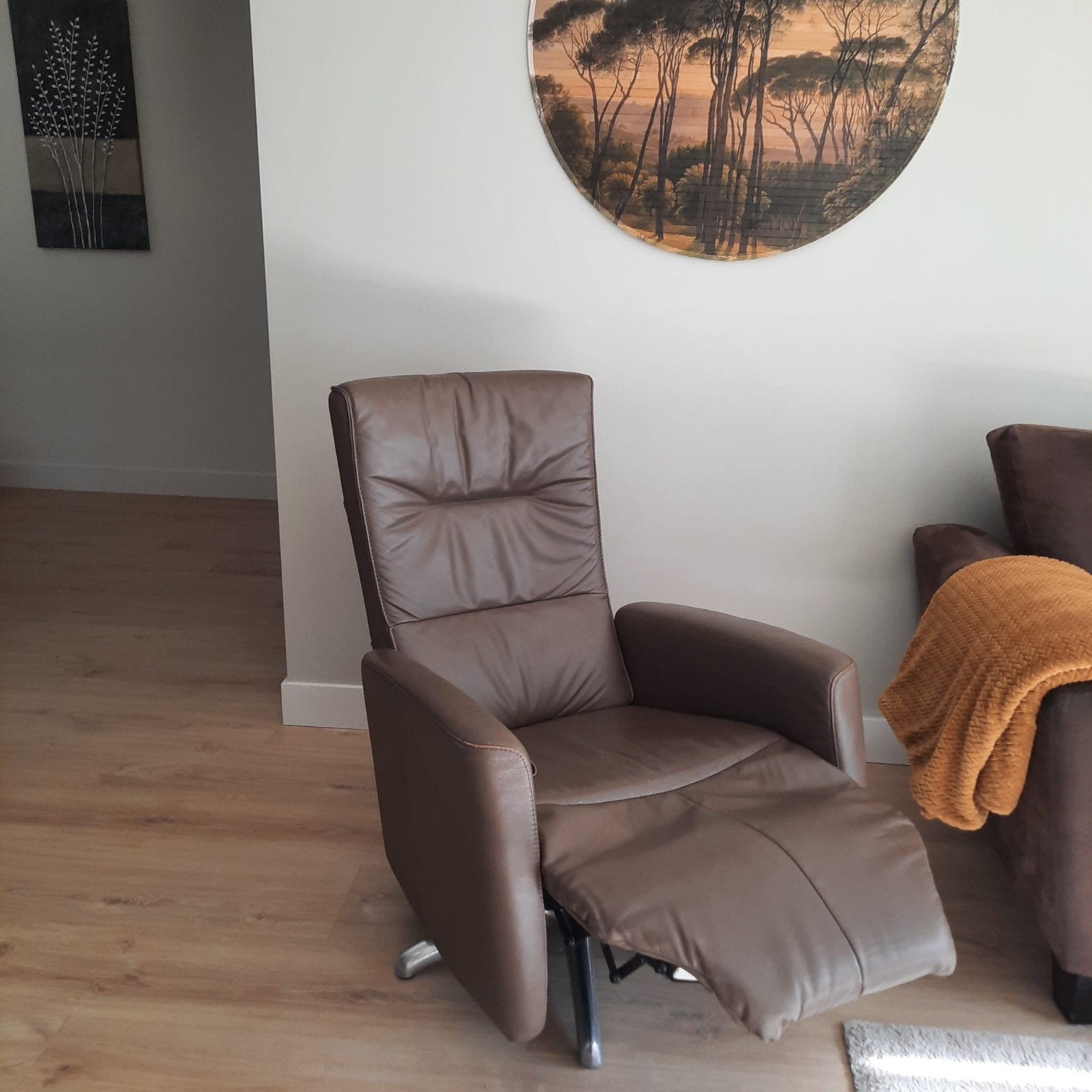Comfortabele handmatig verstelbare relaxfauteuil, Ophalen, Gebruikt, 75 tot 100 cm, Modern