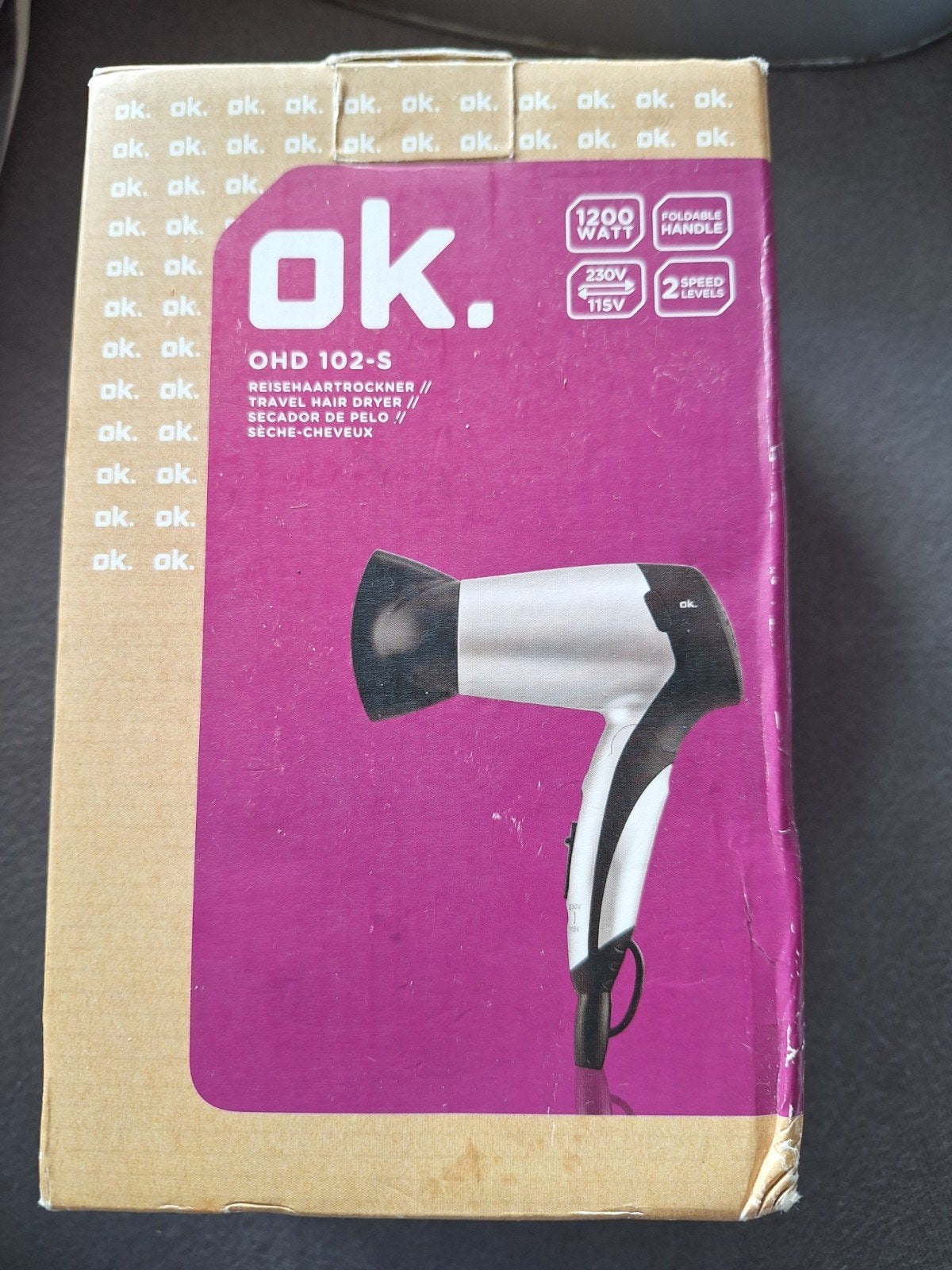 OK. Reishaardroger 1200W opvouwbaar, Ophalen, Zo goed als nieuw