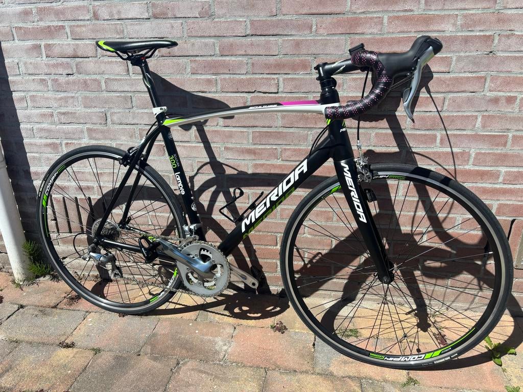Merida Scultura 300 Lampre racefiets framemaat L/56, Fietsen en Brommers, 28 inch, Gebruikt, Aluminium, 15 tot 20 versnellingen