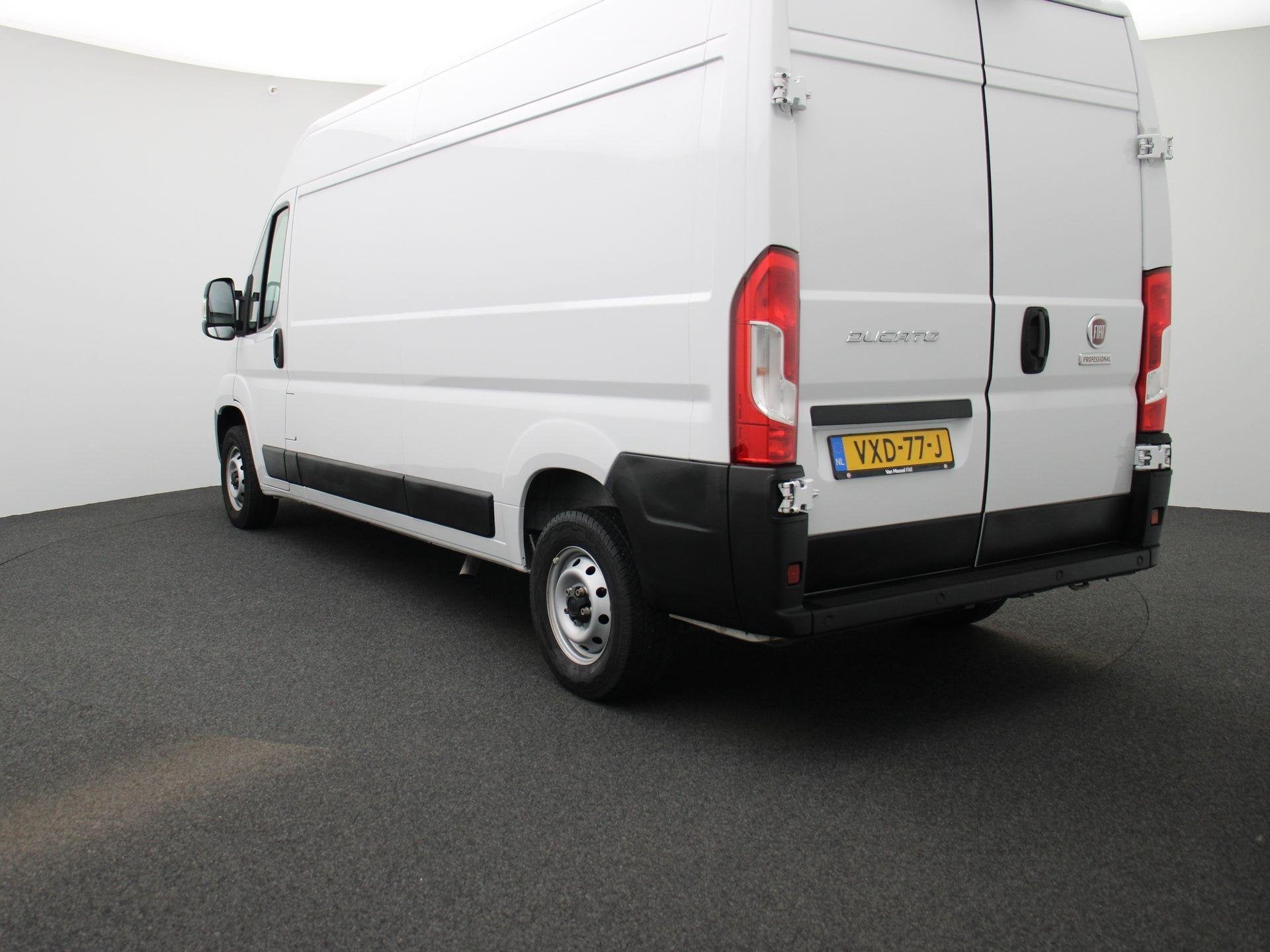 Fiat Ducato 33 2.2 MultiJet L3H2 | Airconditioning | Bluetoo, Auto's, Voorwielaandrijving, 12 maanden, Stof, Gebruikt